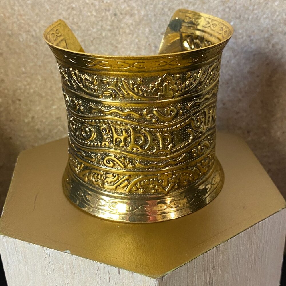 B3-GOLD TURQUISE BRACELET
